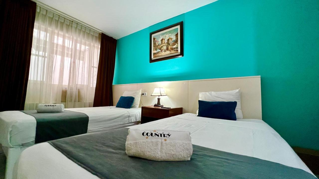 Hotel Country Trujillo Encalada Eksteriør bilde