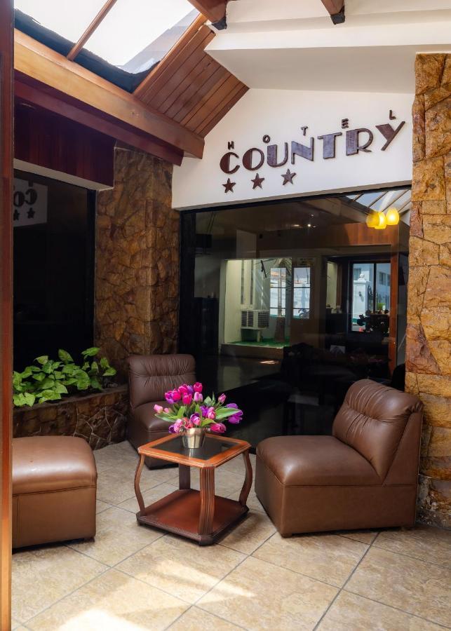 Hotel Country Trujillo Encalada Eksteriør bilde