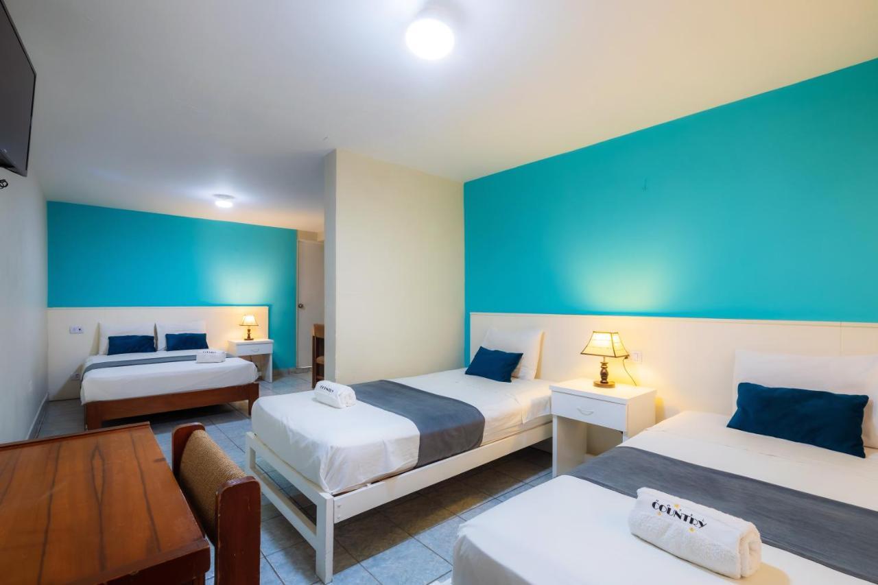 Hotel Country Trujillo Encalada Eksteriør bilde
